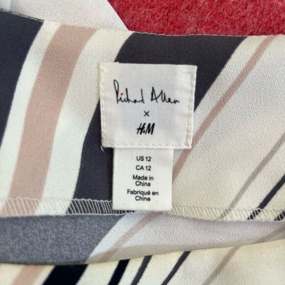 Richard Allan X H&M Black‎ White Tan Printed Swirls Boat Neck Long Sleeve Dress - Picture 10 of 15